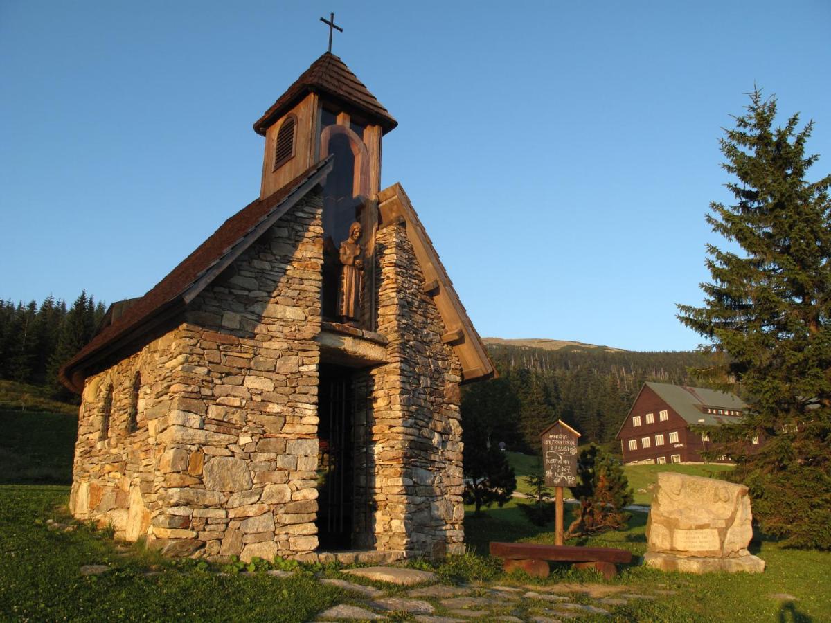 Josefova Bouda -Resort Svaty Frantisek Spindleruv Mlyn Exterior photo